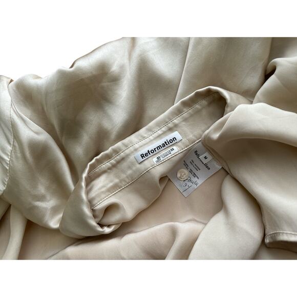 Reformation Sky Silk Buttondown Top Medium Ivory Long Sleeve Classic Preppy - Picture 5 of 5